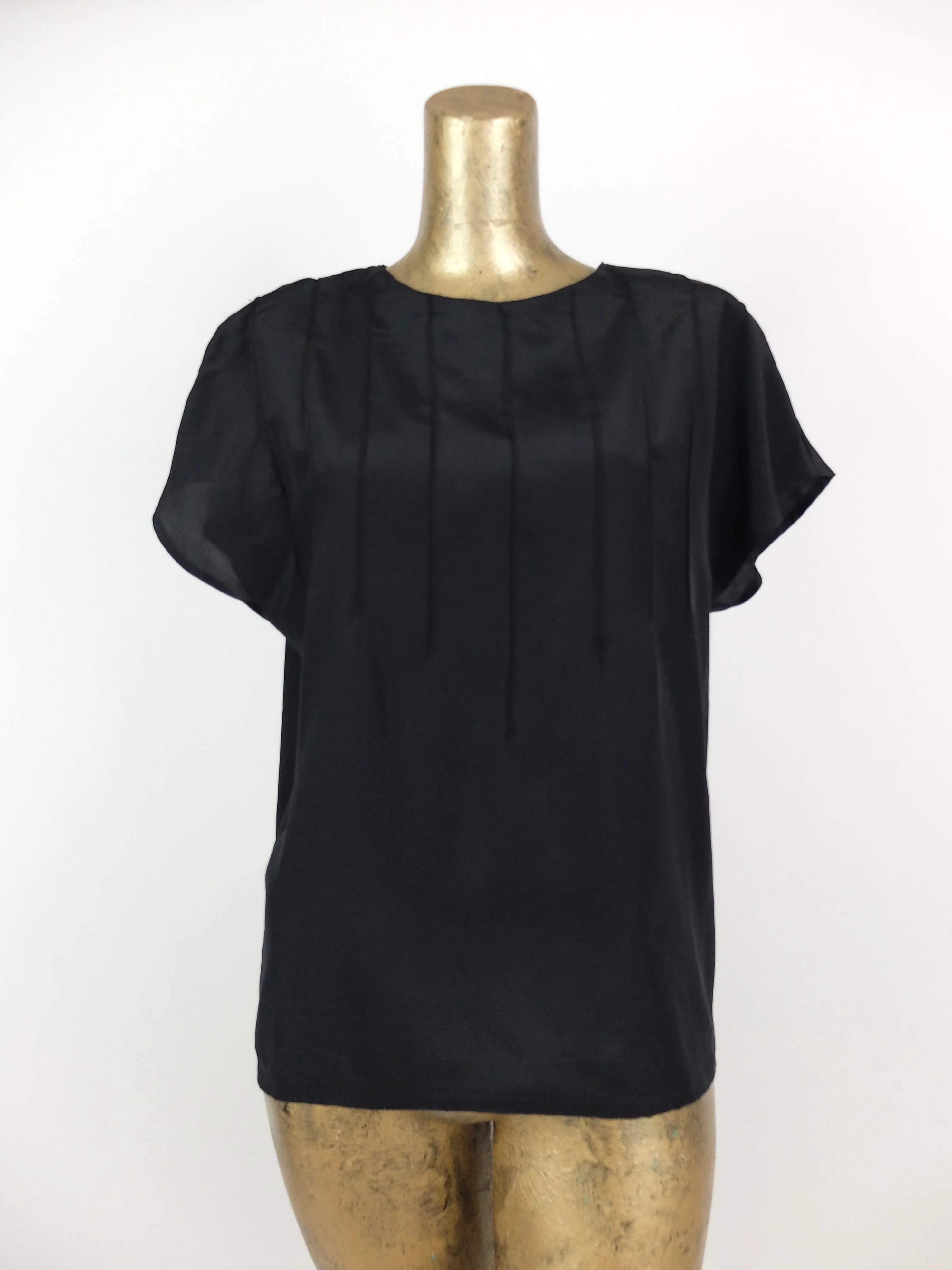 80s Black Boxy Short Sleeve Pullover Blouse