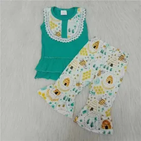 A8-12   Sleeveless Green Top Bee Flared Pants