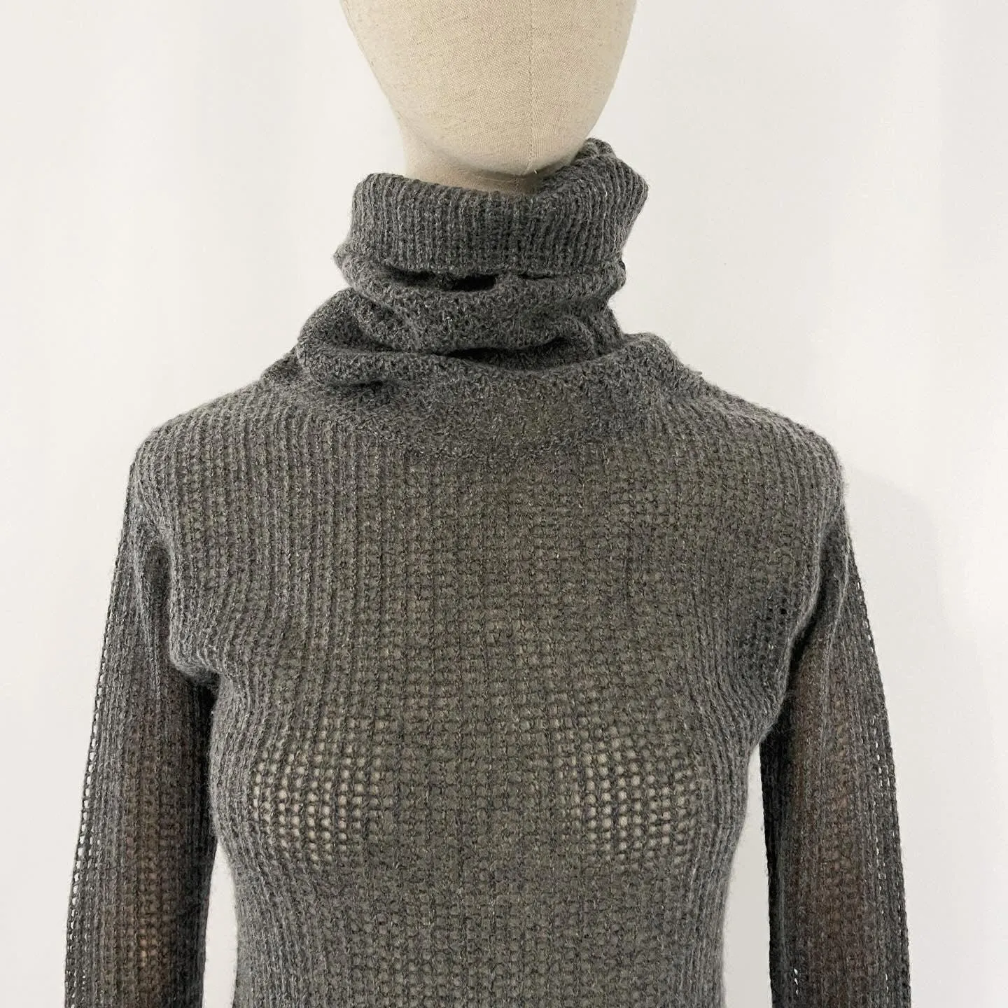 JAMES PERSE Cashmere Sweater