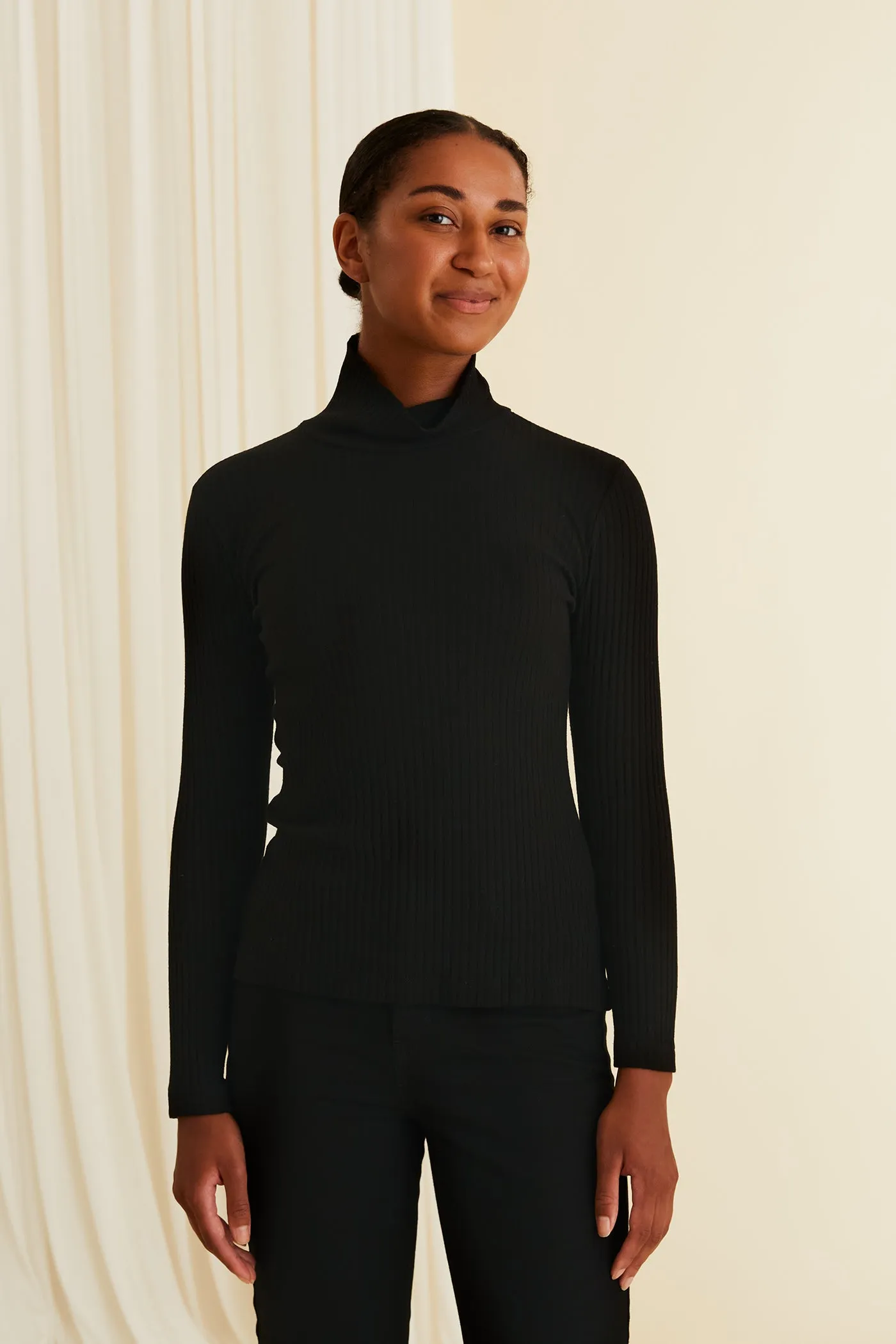 Kati Ribbed High Neck Top Black