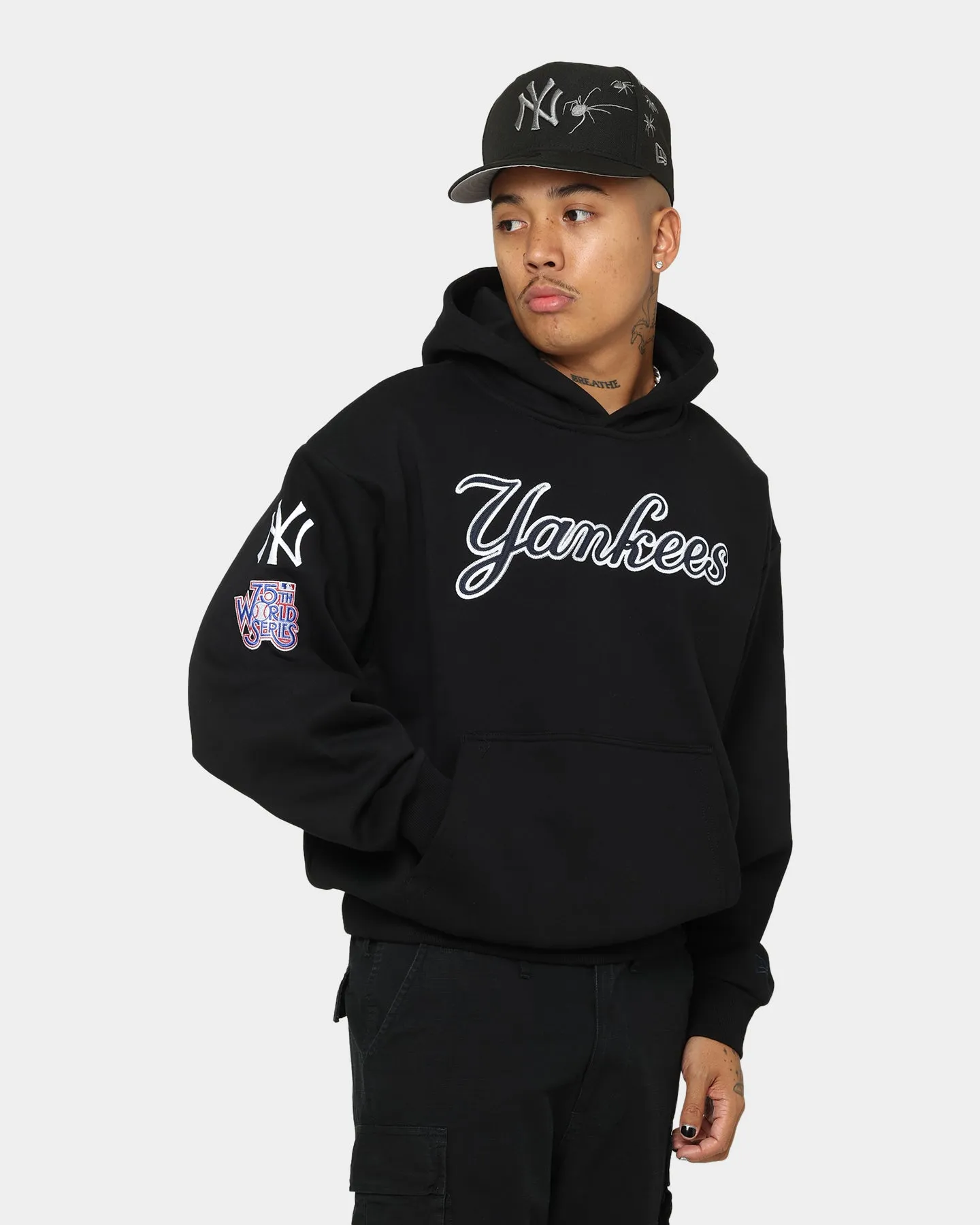 New Era New York Yankees Lockstitch Script Hoodie Black