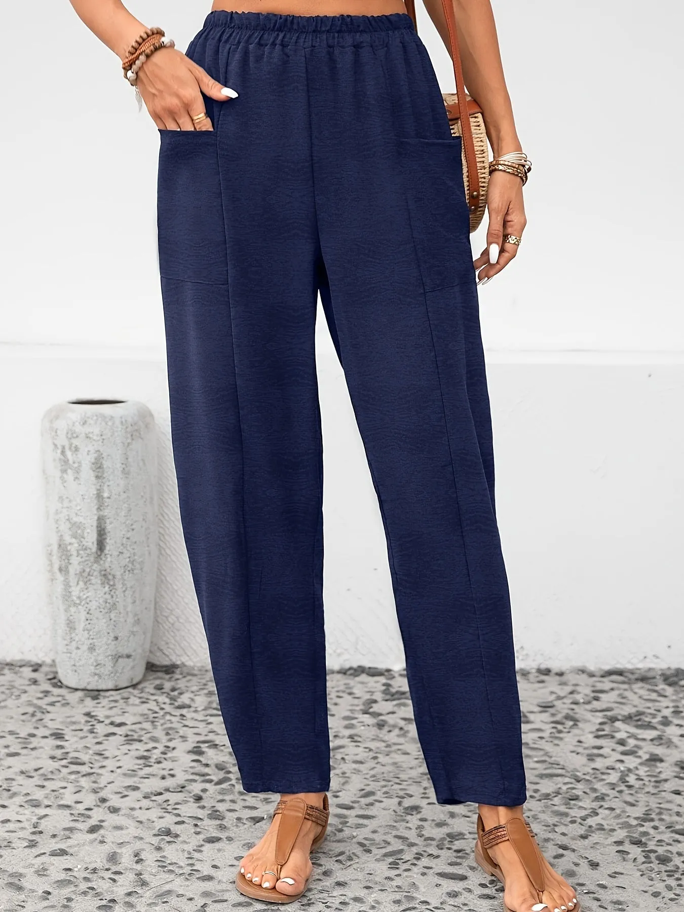 Plus Size Solid Pocket Pants - Essential Comfort for Spring & Summer Wardrobes